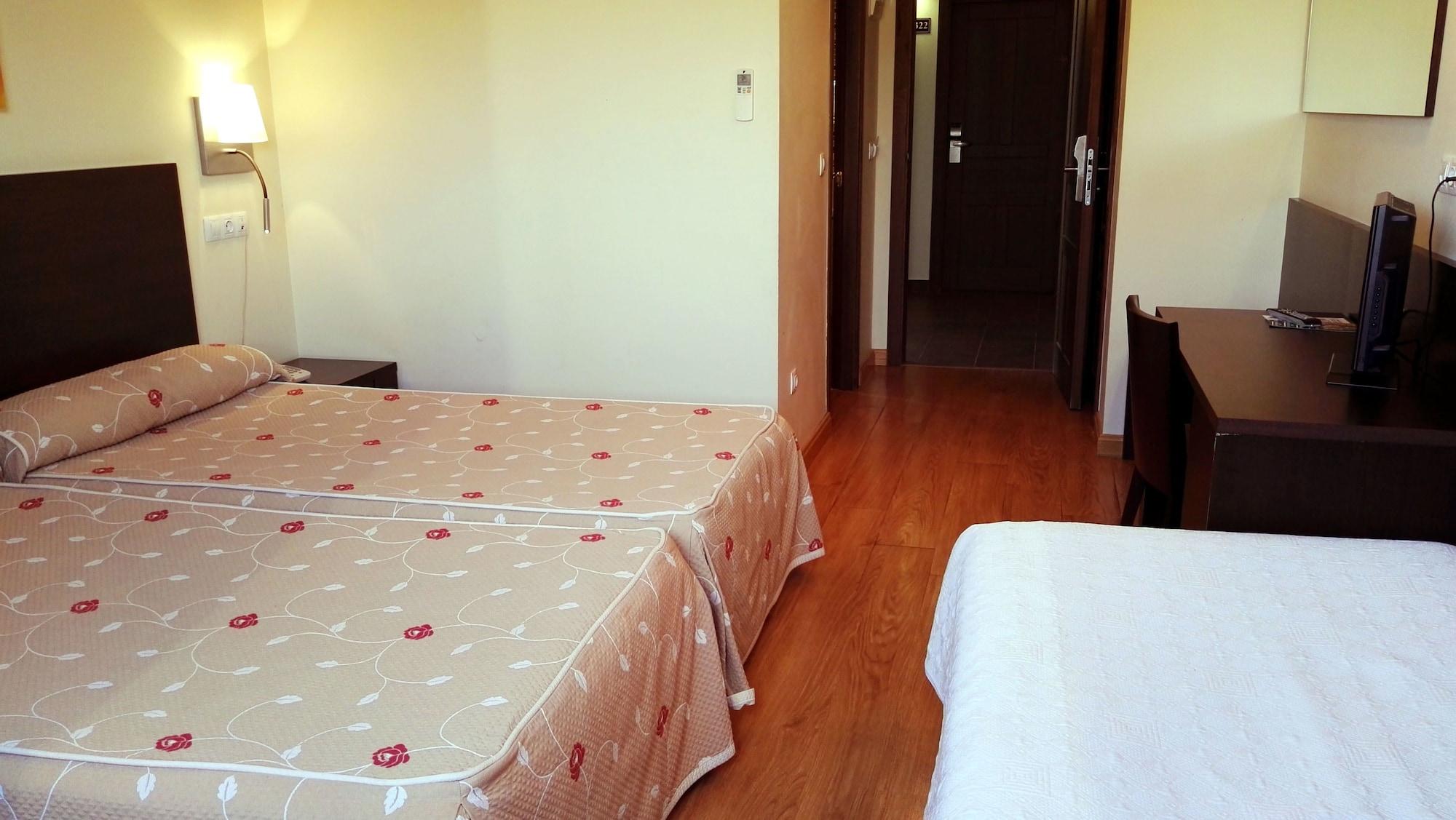 Hotel Tudanca-Aranda II Fuentespina Esterno foto